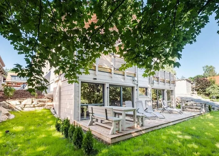 Semesterbostad Bergwaldchalet Wellness 7 *